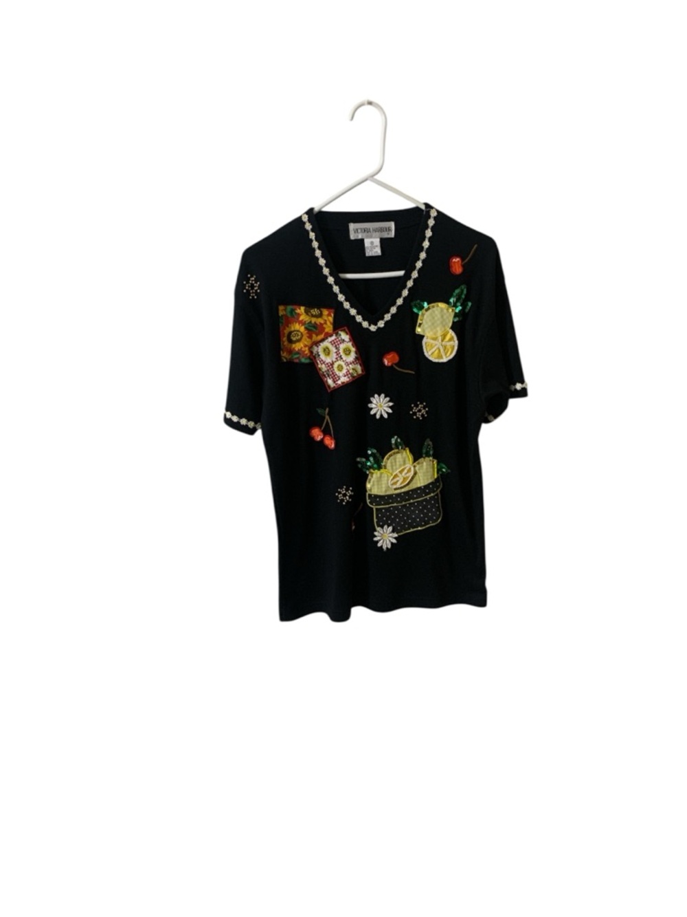 Victoria harbour  Black Embellished Fruit-Print V-Neck Top